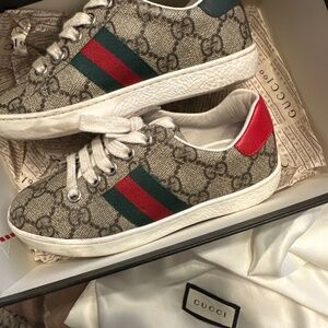 Kids Gucci sneakers